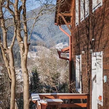 בית הארחה сонячна