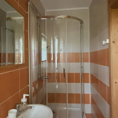 сонячна בית הארחה