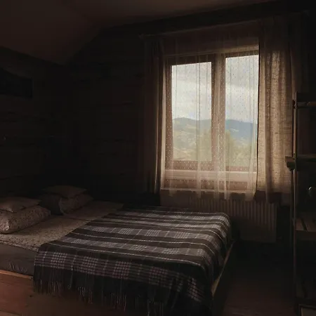 сонячна בית הארחה