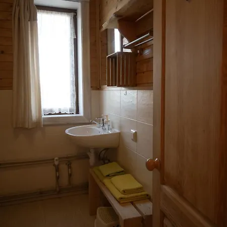 בית הארחה сонячна 3*